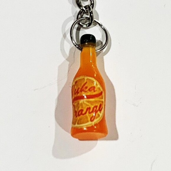 Fallout 4 Nuka Cola Orange Keychains - Variety Labels - Picture 6 of 12